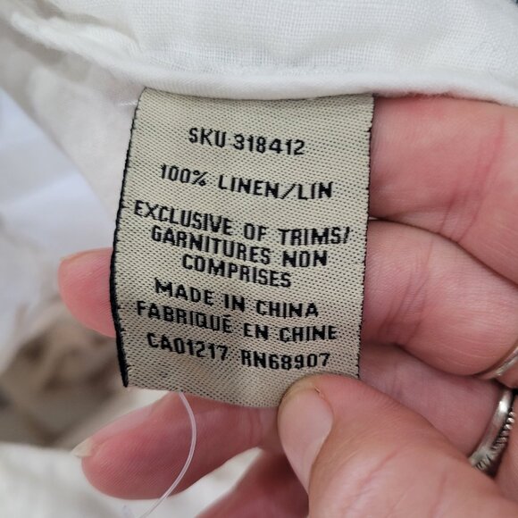 Le Chateau Vintage Women's White Linen Cargo Shorts - Picture 8 of 8